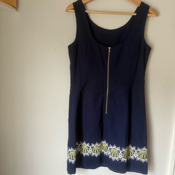 Lilly Pulitzer Delia True Navy Catch A Ray Embroidered Shift Dress - Picture 4 of 7